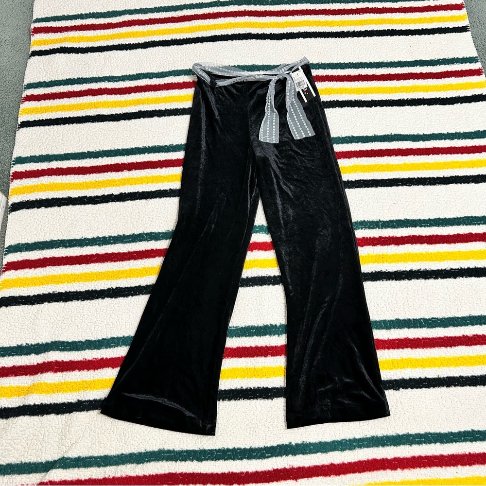 Vintage y2k/90s black velour wide leg bell bottoms with sparkly glitter belt